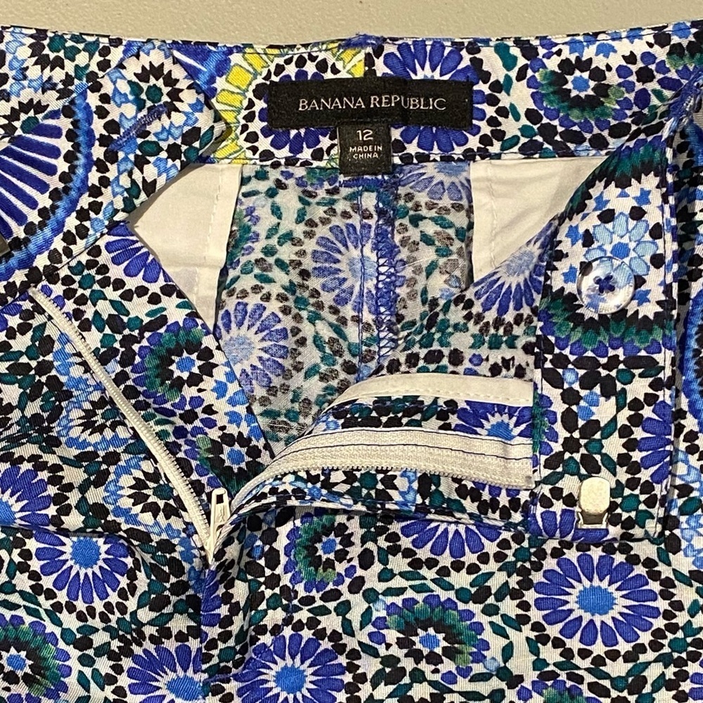 Banana Republic Colorful Linen-Blend Shorts, size 12 - Picture 4 of 7